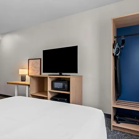 Spark By Hilton Hershey Near The Park Exterior photo
